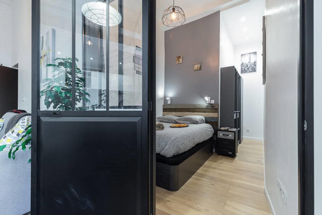 Angle Droit- Loft Charmant Et Atypique, Climatisation, Vieux-Nice Exterior photo