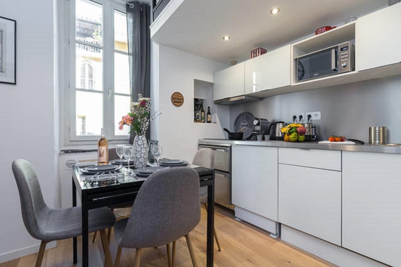 Angle Droit- Loft Charmant Et Atypique, Climatisation, Vieux-Nice Exterior photo
