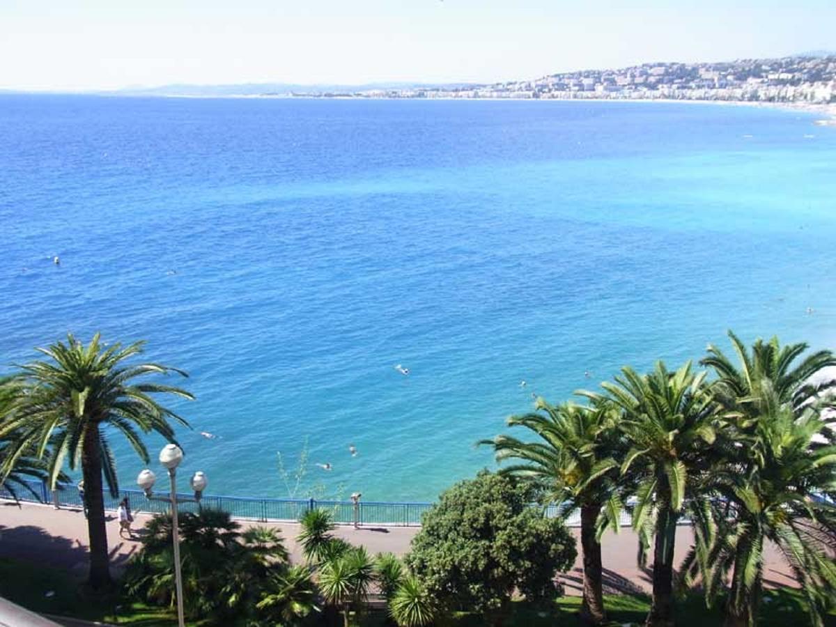 Angle Droit- Loft Charmant Et Atypique, Climatisation, Vieux-Nice Exterior photo
