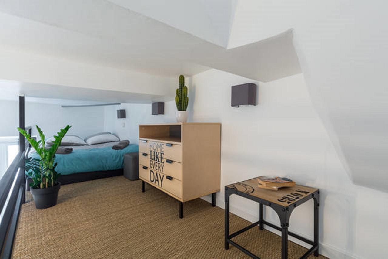 Angle Droit- Loft Charmant Et Atypique, Climatisation, Vieux-Nice Exterior photo
